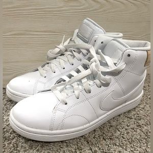 Women's Court Royale 2 High Top Sneaker